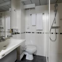 Двухместный (Двухместный номер с 1 кроватью и видом на улицу) отеля Hôtel Orchidée, Париж