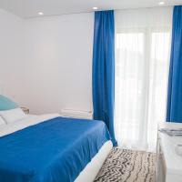 Двухместный (Двухместный номер с 1 кроватью и балконом, вид на сад) отеля Hotel Casa del Mare - Blanche, Херцег-Нови