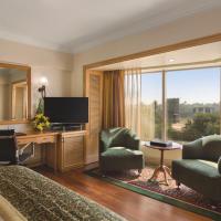 Сьюит (Суперлюкс) отеля Ramada Plaza Palm Grove, Мумбай