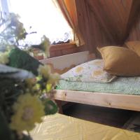 Двухместный (Двухместный номер с 1 кроватью и балконом) семейного отеля Willa Pośrednia, Закопане