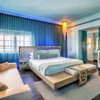 Сьюит (Полулюкс «Голд» с кроватью размера «queen-size») отеля Dream South Beach, Майами-Бич
