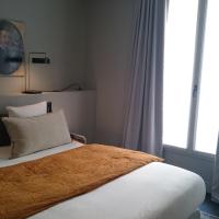 Двухместный (Двухместный номер Делюкс с 1 кроватью) отеля COQ Hotel Paris, Париж