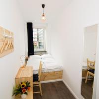 Двухместный (Небольшой двухместный номер с 1 кроватью) хостела MAC City Hostel, Гамбург