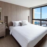 Апартаменты (Апартаменты с балконом) апарт-отеля Madera Residence Sriracha, Чонбури