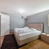 Двухместный (Двухместный номер с 1 кроватью или 2 отдельными кроватями и душем (без окон)) хостела Mosebacke Hostel, Стокгольм