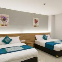 Семейный (Улучшенный семейный номер) отеля Lavana Hotel Batu Caves, Куала-Лумпур