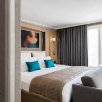 Сьюит (Полулюкс с кроватью размера "king-size") отеля Best Western Premier Louvre Saint-Honoré, Париж