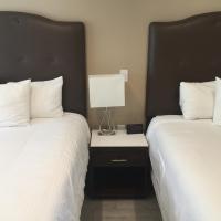 Двухместный (Номер Делюкс с кроватью размера «king-size») отеля El Royale Hotel - Near Universal Studios Hollywood, Лос-Анджелес