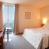 Двухместный (Улучшенный двухместный номер с 1 кроватью и видом на море) отеля Hotel Jadran, Риека