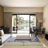 Двухместный (Люкс Westin с 1 спальней с кроватью размера «king-size» и 2 диванами-кроватями) отеля The Westin Cairo Golf Resort & Spa , Katameya Dunes, Каир