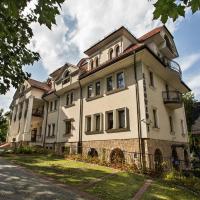 Апартаменты (Улучшенные апартаменты (для 4 взрослых)) апарт-отеля TatryTOP Radowid, Закопане