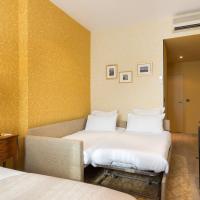 Семейный (Семейный номер) отеля Hotel Le Grimaldi by Happyculture, Ницца