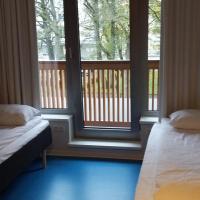 Двухместный (Двухместный номер с 2 отдельными кроватями) хостела Pärnu Rannastaadioni Hostel, Пярну