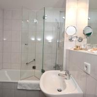 Двухместный (Классический двухместный номер с 1 кроватью - Дополнительное здание) отеля Hotel Freisinger Hof, Мюнхен