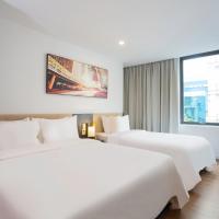 Семейный (Family Suite with City View and Pool Access) отеля Cititel Central Saigon, Хошимин