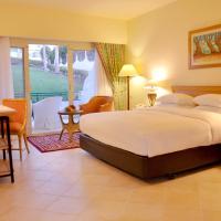 Двухместный (Стандартный номер) курортного отеля Hilton Sharm Waterfalls Resort, Шарм-эль-Шейх