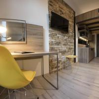 Студио (Стандартный номер-студио) апарт-отеля Yourplace M57 Apartments, Краков