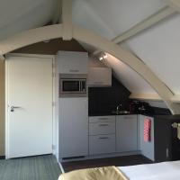 Апартаменты (Апартаменты-студио) апарт-отеля Golden Mansion Apartments, Амстердам