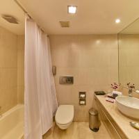 Двухместный (Executive Suite with 15% Discount on Food & Beverages) отеля Royal Orchid Central, Bangalore, Бангалор