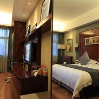 Двухместный (Представительский номер с кроватью размера «king-size») отеля Kingdom Hotel, Иу