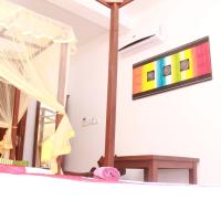 Трехместный (Трехместный номер с видом на бассейн) отеля A One Calm Palace, Мирисса