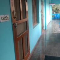 Трехместный (Трехместный номер эконом-класса) гостевого дома Vijaya Guest House, Тируваннамалай