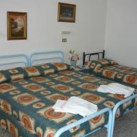 Трехместный (Трехместный номер) отеля Hotel Acquazzurra, Римини