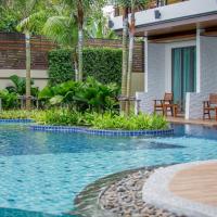 Двухместный (Двухместный номер Делюкс с 1 кроватью и доступом к бассейну) отеля Aqua Resort Phuket, Пхукет