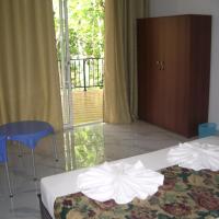 Трехместный (Трехместный номер) отеля Hotel "Diana", Хиккадува