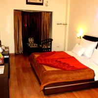 Двухместный (Роскошный двухместный номер с 1 кроватью или 2 отдельными кроватями) отеля Hotel Hong Kong Inn, Амритсар