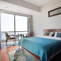 Сьюит (Суперлюкс с видом на море) апартаментов Qingdao Jinshan We+ Holiday Apartment (Qingdao Olympic Sailing Center), Циндао