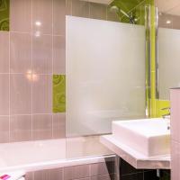 Двухместный (Улучшенный номер Zen) отеля Glasgow Monceau by Patrick Hayat, Париж