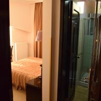 Сьюит (Семейный люкс с 2 спальнями (для 2 взрослых и 2 детей)) отеля Hotel Arca lui Noe, Синая