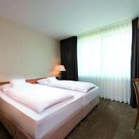 Сьюит (Классический люкс) отеля Maritim Hotel Stuttgart, Штутгарт