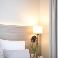 Двухместный (Double Room (2 Adults + 0 Children)) отеля Tulipanowy Gościniec, Гданьск