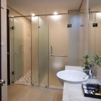 Сьюит (Семейный люкс) отеля Thang Long Opera Hotel, Ханой