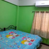 Студио (Стандартный номер-студио) гостевого дома Roong-Arun Apartment, Бангкок