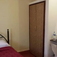 Двухместный (Двухместный номер эконом-класса с 1 кроватью) отеля Hotel Bonanza, Бага