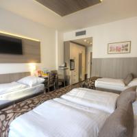 Семейный (Семейный номер) отеля Wellness Hotel Step, Прага