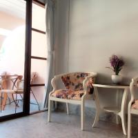 Двухместный (Двухместный номер Делюкс с 1 кроватью и балконом) отеля Hua Hin Star Hotel, Хуахин