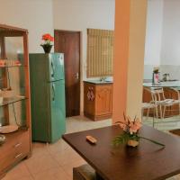 Апартаменты (Garden View Apartment) гостевого дома Romeo And Juliet Guest House, Негомбо