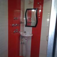 Двухместный (Двухместный номер Делюкс с 1 кроватью) гостевого дома Bhadra Kali Guest House, Варанаси