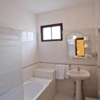 Трехместный (Трехместный номер) отеля Vila Camelia, Синая