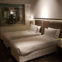 Двухместный (Twin Room 10% discount on Food and Beverage) отеля Peninsula Redpine, Мумбай