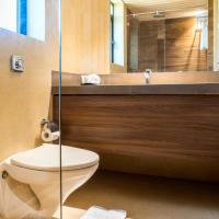 Двухместный ([Sanitized] Standard Double or Twin Room) отеля Treebo Olive Nest, Мумбай