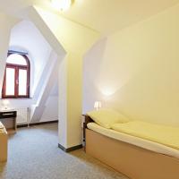 Апартаменты (Апартаменты с 2 спальнями (для 5 взрослых)) гостевого дома Dvořákova, Брно