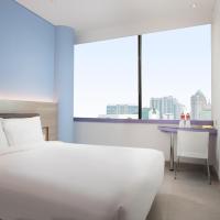 Двухместный (Стандартный номер с кроватью размера "queen-size") отеля Amaris Hotel Mampang - Jakarta, Джакарта