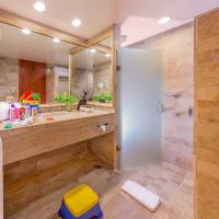 Семейный (Семейный номер для размещения детей) курортного отеля Meliá Puerto Vallarta – All Inclusive, Пуэрто-Вальярта