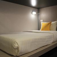 Номер (Кровать в общем номере для женщин с 4 кроватями) отеля Wake Up Aonang Hotel, Краби