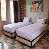 Двухместный (Двухместный номер с 2 отдельными кроватями) хостела Mojosurf Camp Canggu, Чангу